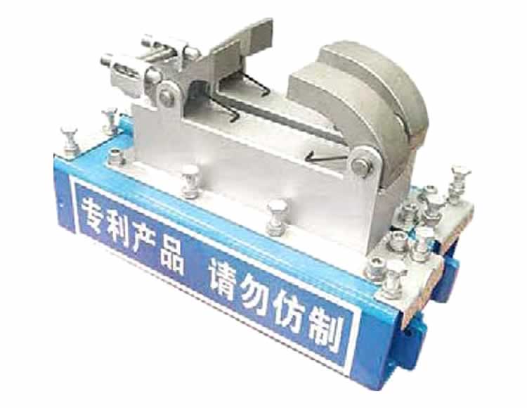 Chariot à plateau de traction pour filtre-presse